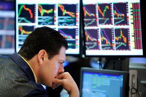 Borse-incerte-in-attesa-della-riunione-Bce.-Piazza-Affari-sullaltalena